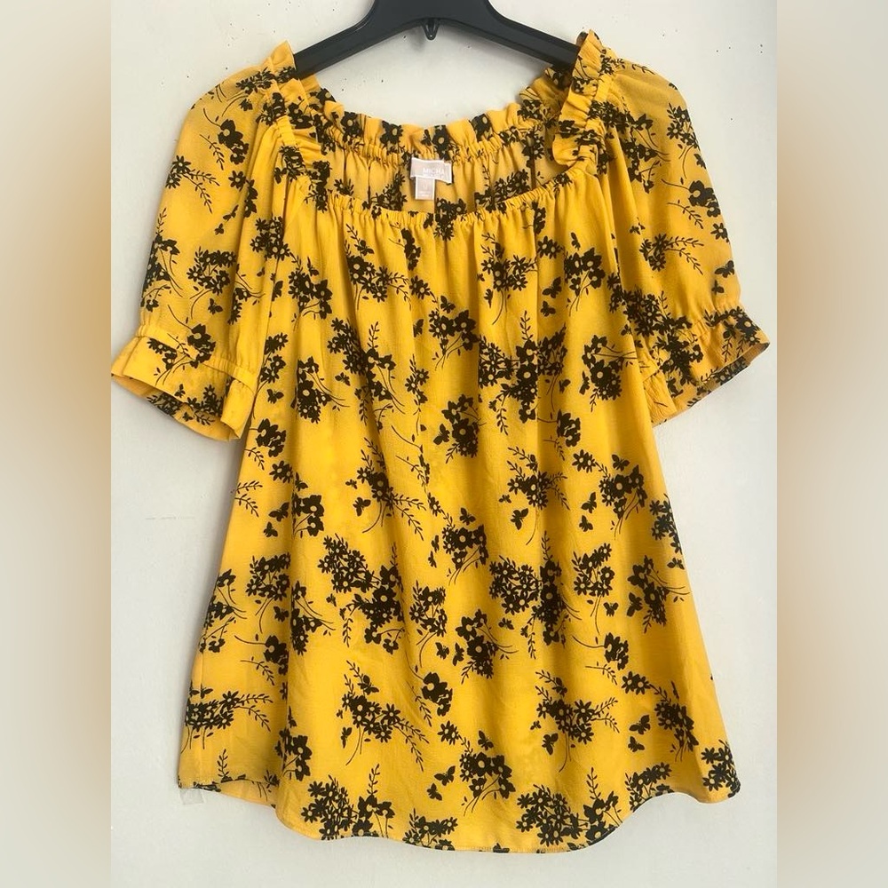 Michael Kors Medium Top